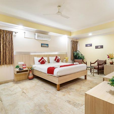 Octave Royal Opera Hotel Bangalore Exterior photo