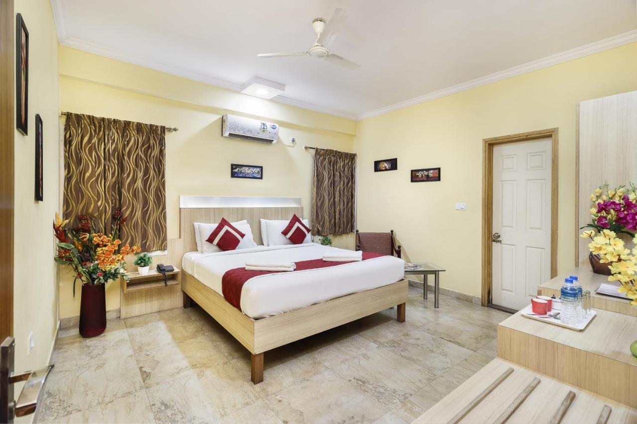 Octave Royal Opera Hotel Bangalore Exterior photo